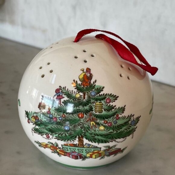 SPODE Christmas Tree Pompadour Hanging Porcelain Ball Vintage - Picture 2 of 11